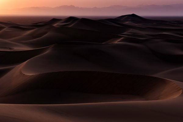 Landscape Photography, deserts around Yazd in central Iran, with Nikon D810 70-200mm f/2.8 lens