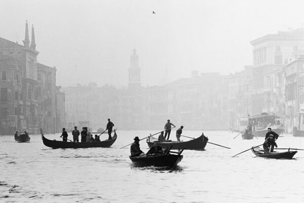 Black and white photo by Gianni Berengo Gardin, Venice, 1960