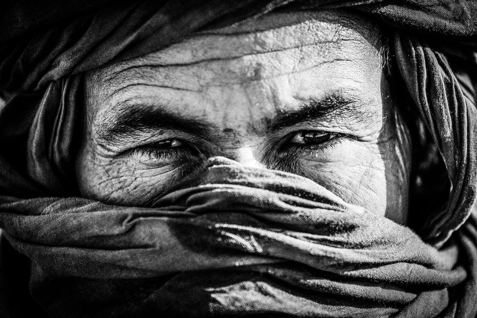 black and white portrait of a moroccan bedouin by Ian Corless