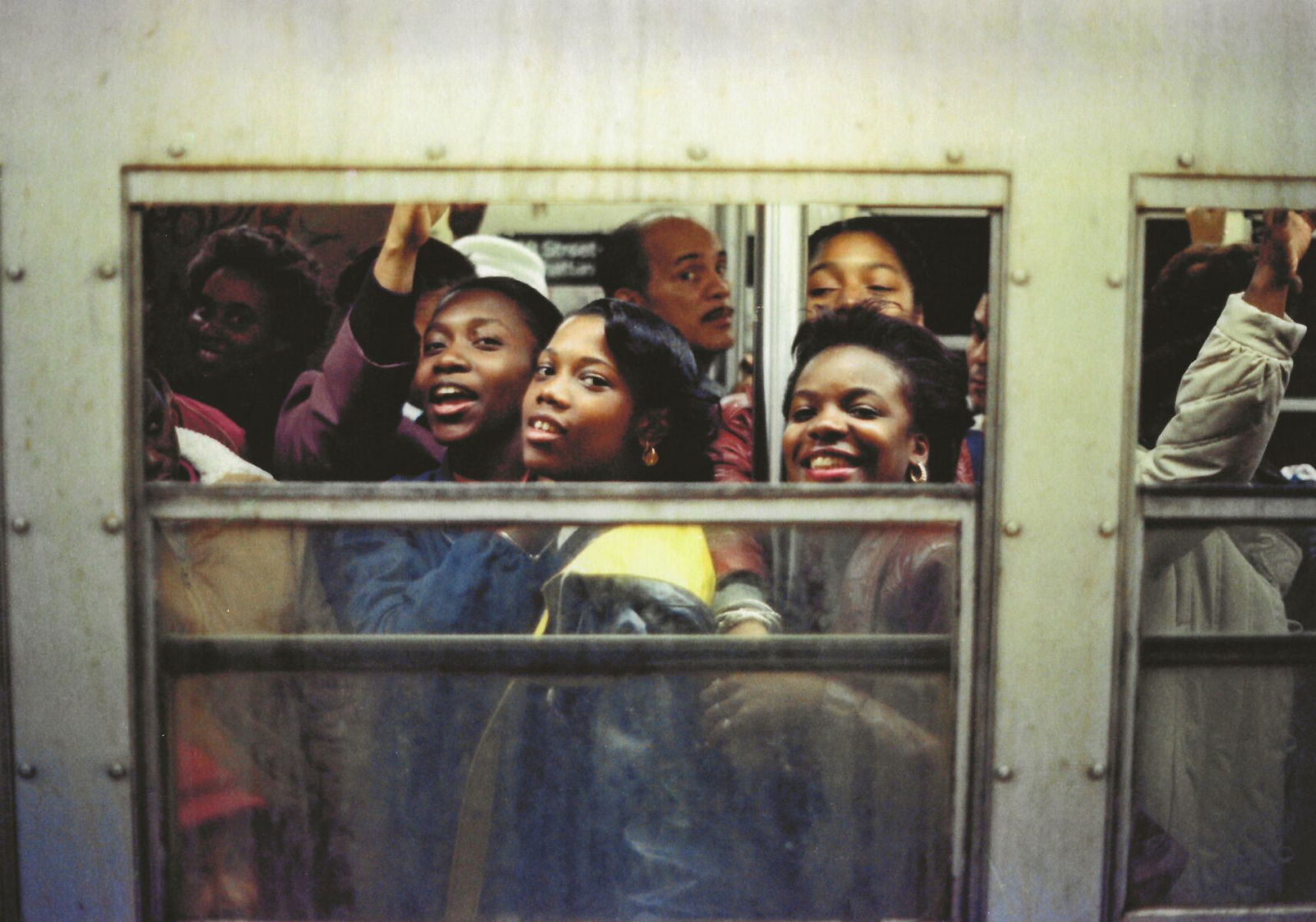 Black and white photography by Jamel Shabazz, subway, train, rush hour, nyc, 1980