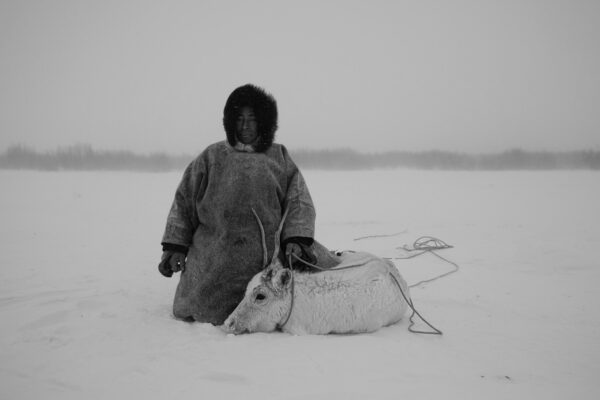 black and white documentary portrait of a man by Aníbal Bueno Amorós