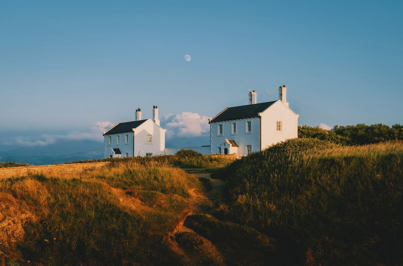 color landscape photo of british countryside by Daniel Casson