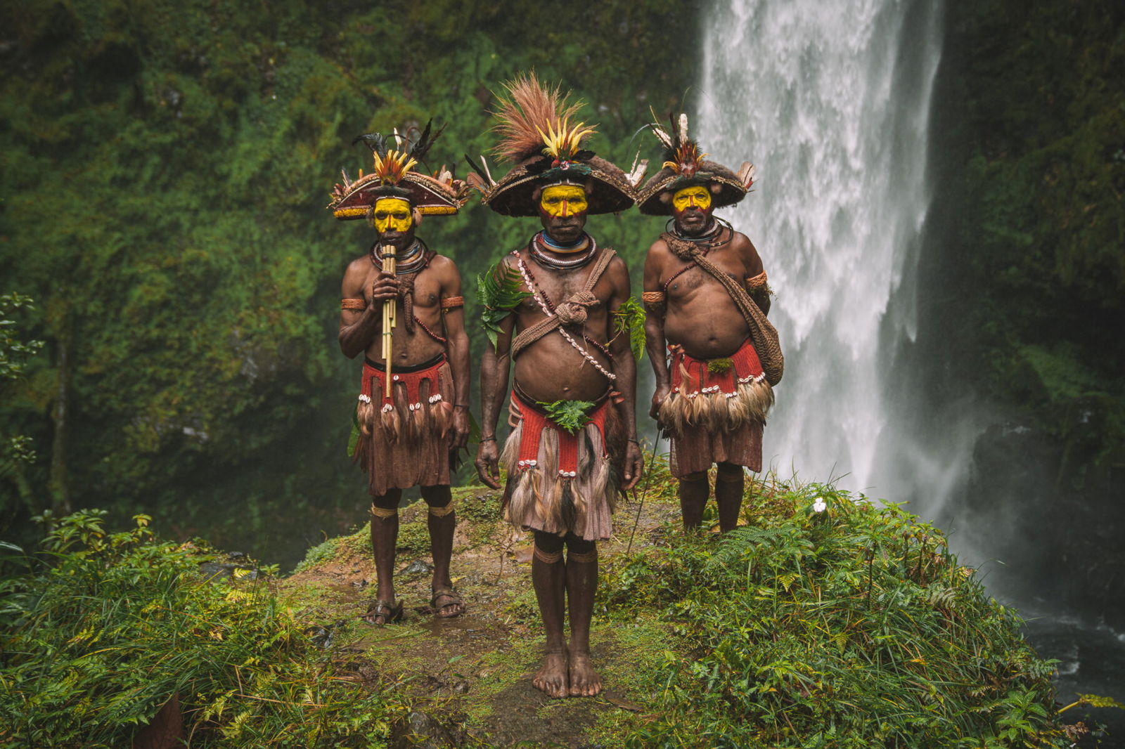 color portrait of "Huli Wigmen", Tari, Papua New Guinea by Luciano Lejtman