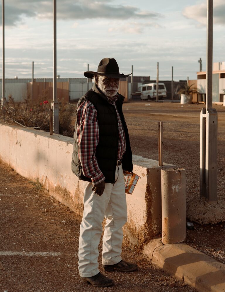 Documentary photography by Mattia Panunzio. Portrait of a man in a cowboy hat