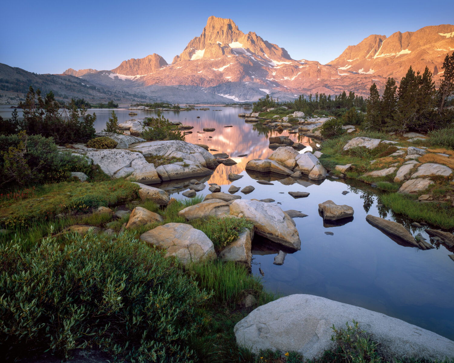 color landscape photo of Easter Sierra range, Nevada, USA by Justin Nambiar